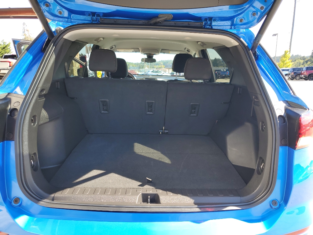 2024 Chevrolet Equinox LT photo 14