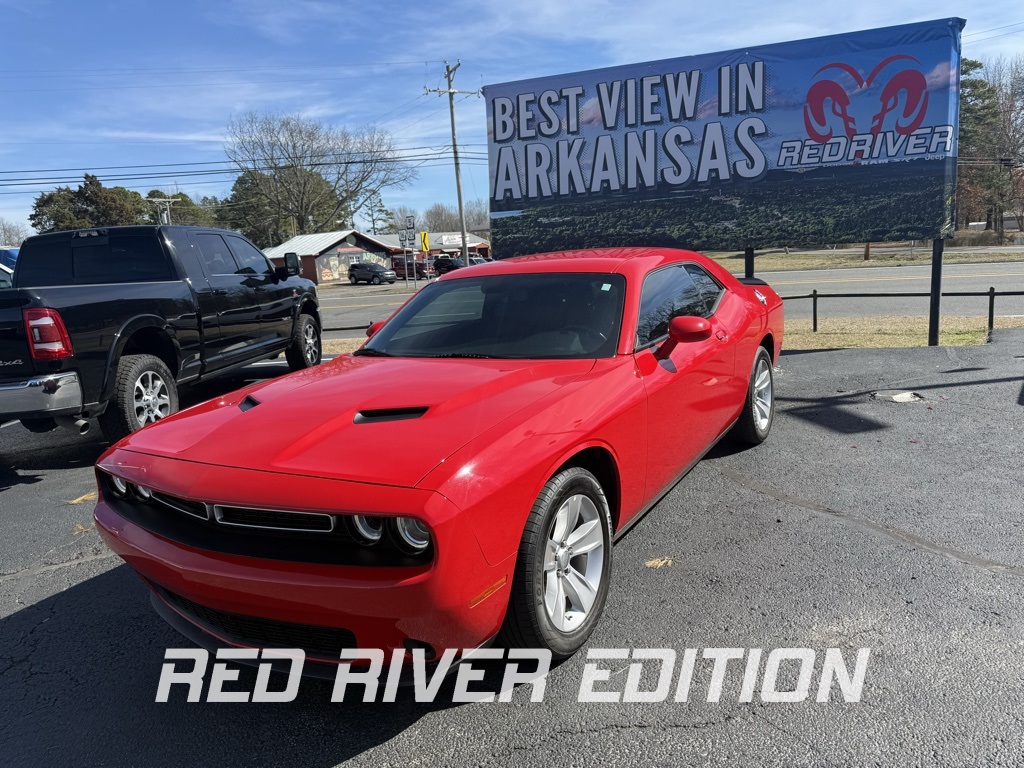 2023 Dodge Challenger SXT