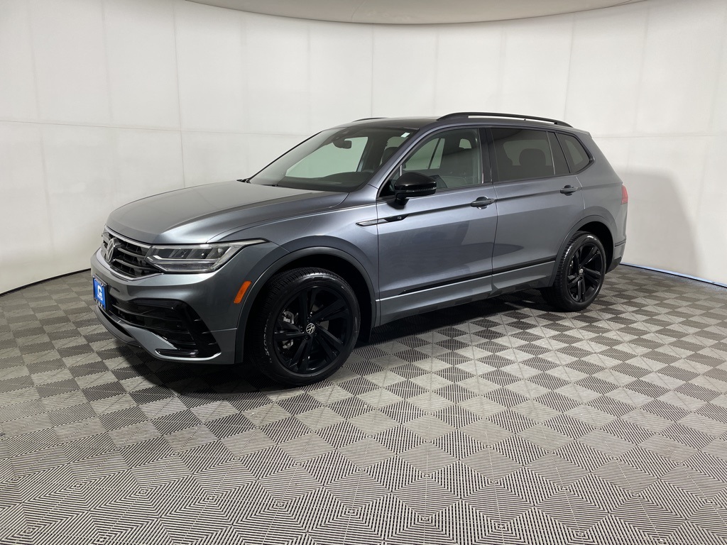 2024 Volkswagen Tiguan SE R-Line Black photo 4