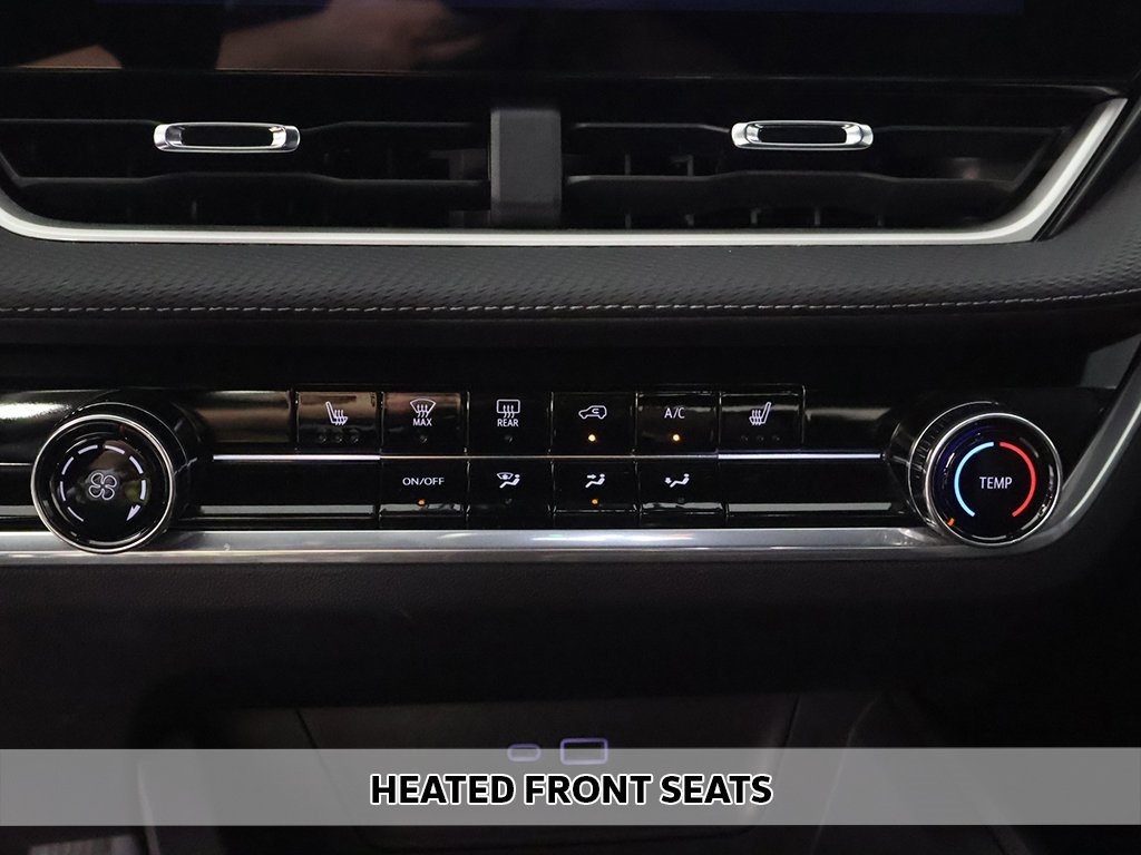 2025 Chevrolet Equinox LT photo 2