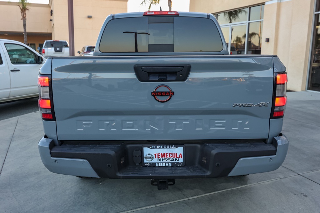 2023 Nissan Frontier PRO-4X photo 4
