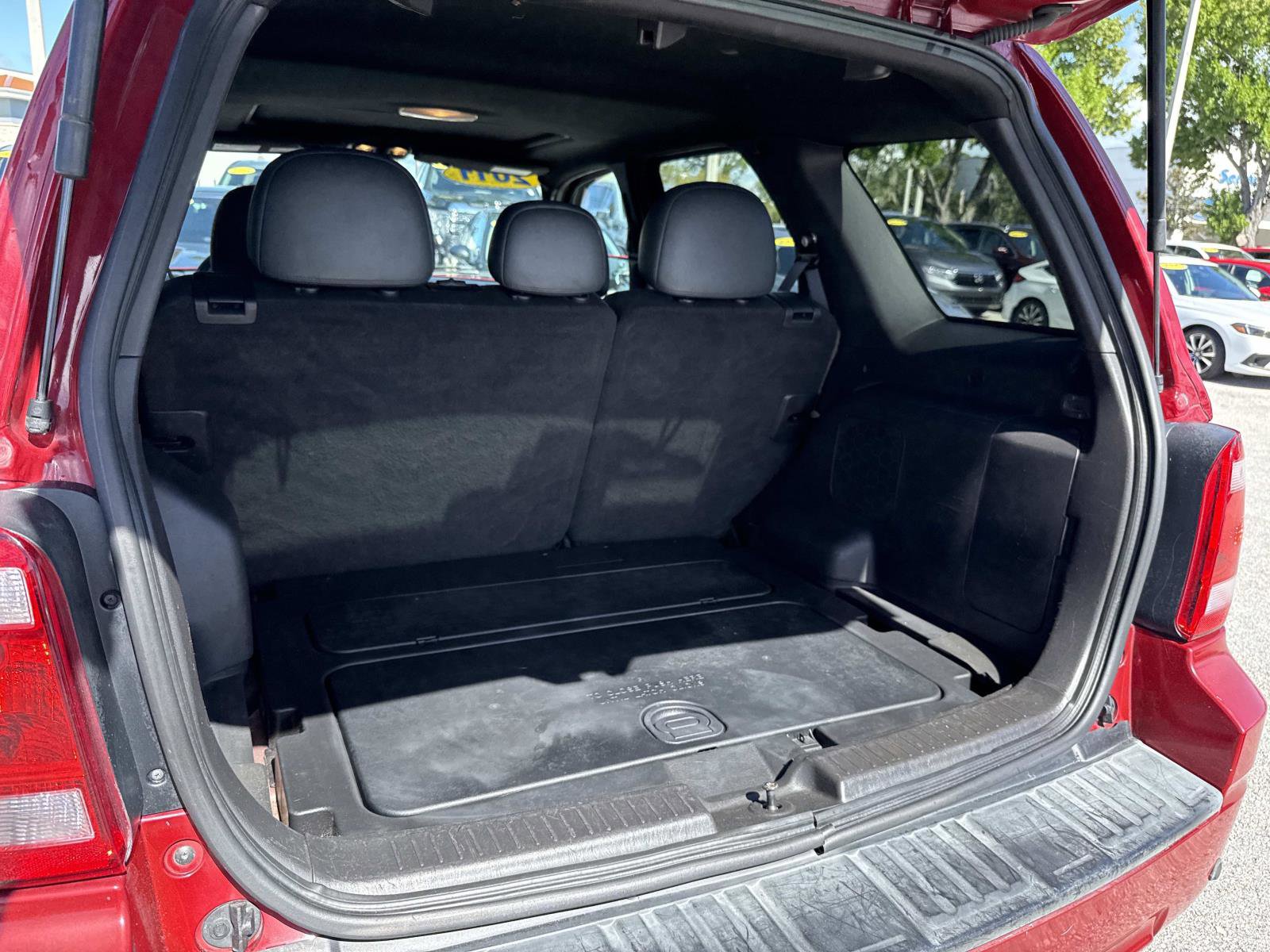 2011 Ford Escape Limited photo 11