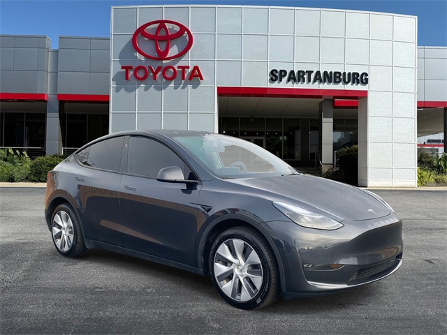 2024 Tesla Model Y Long Range's photo