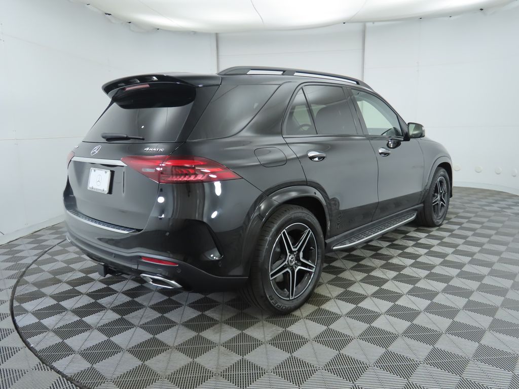 2026 Mercedes Benz GLE 450 4MATIC photo 3