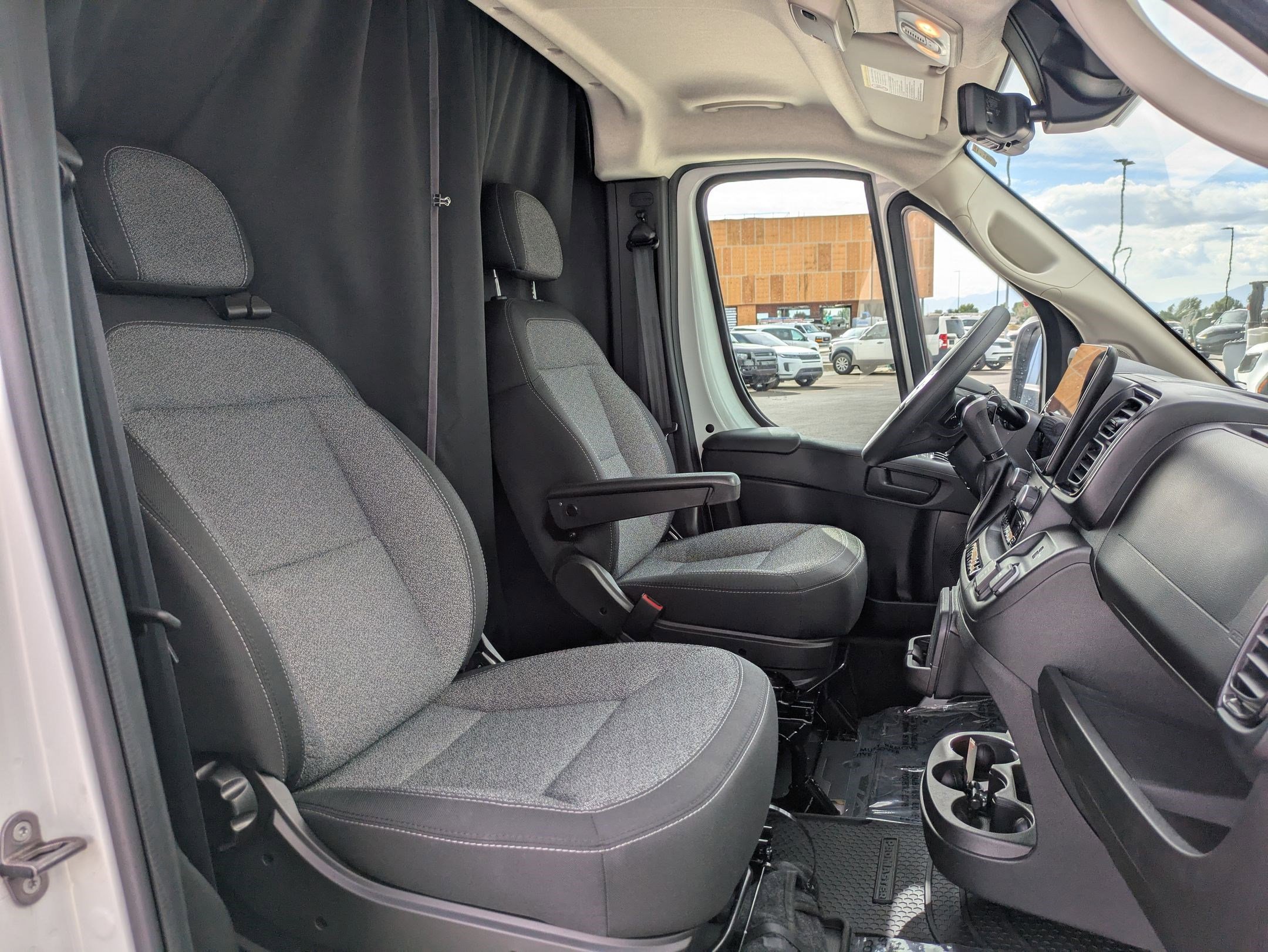 2024 Ram ProMaster 3500 photo 21