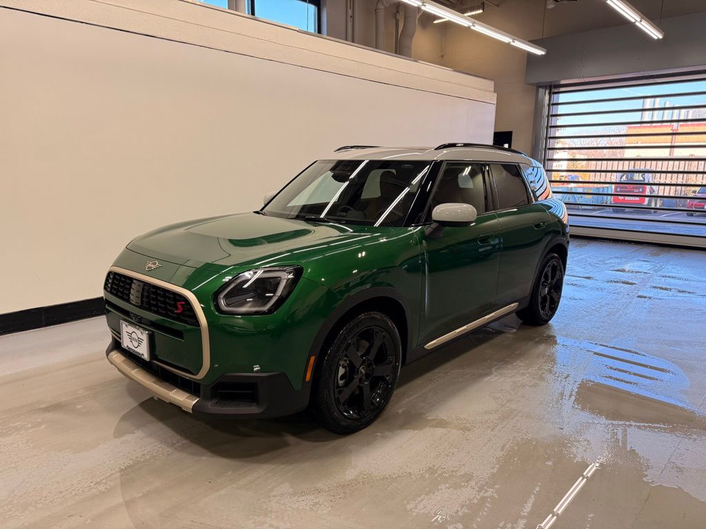 2026 MINI Countryman S's photo