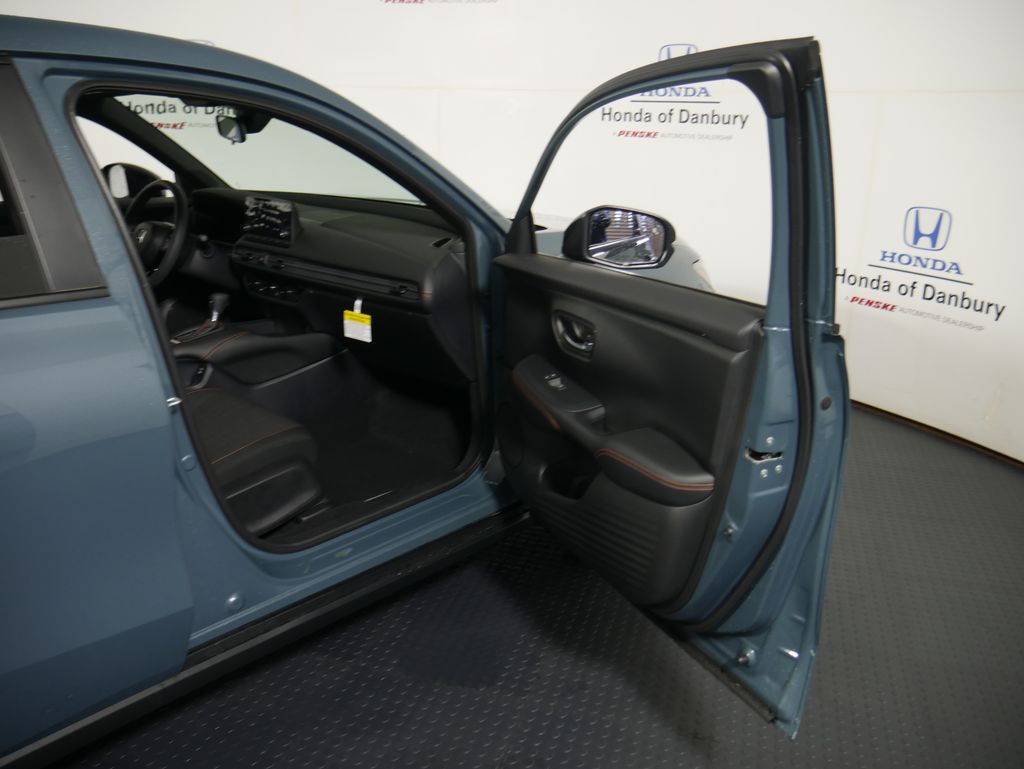 2026 Honda HR-V Sport photo 7