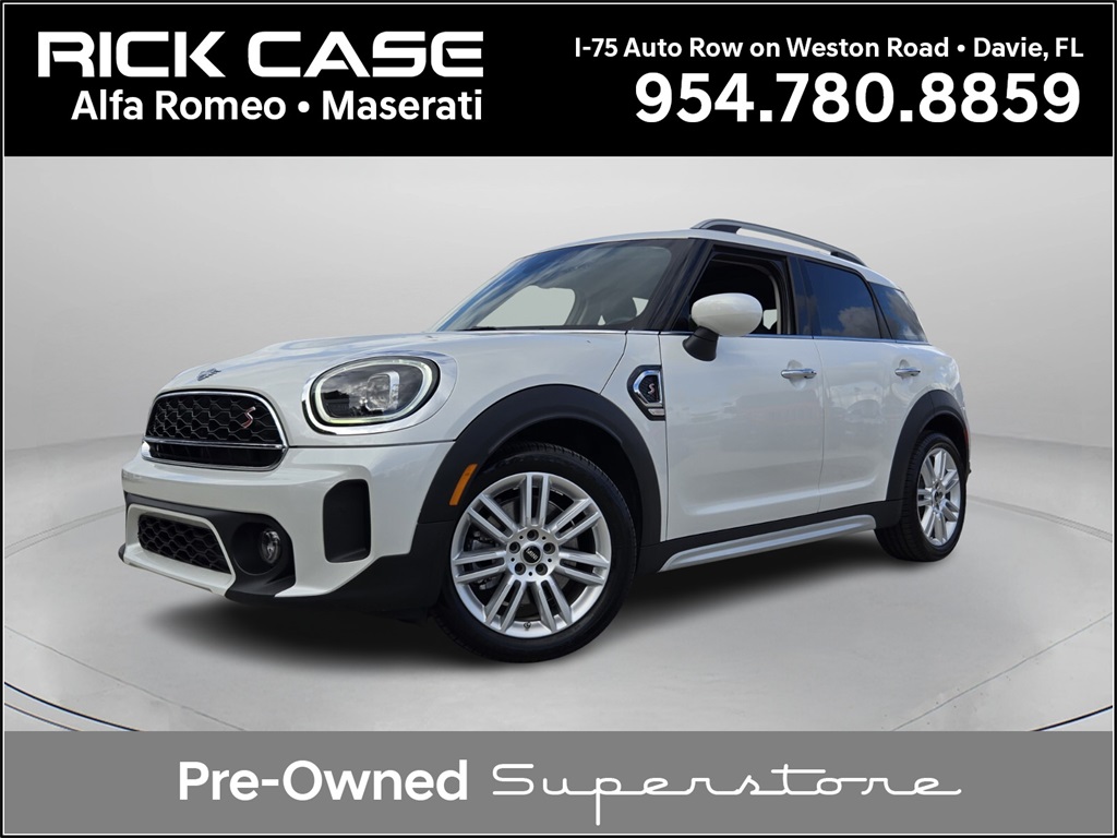 2024 MINI Countryman S's photo