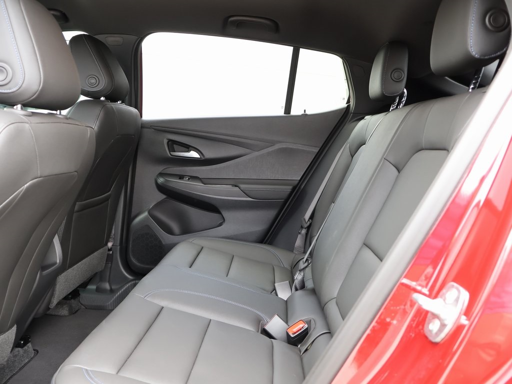 2025 Buick Envista ST photo 17