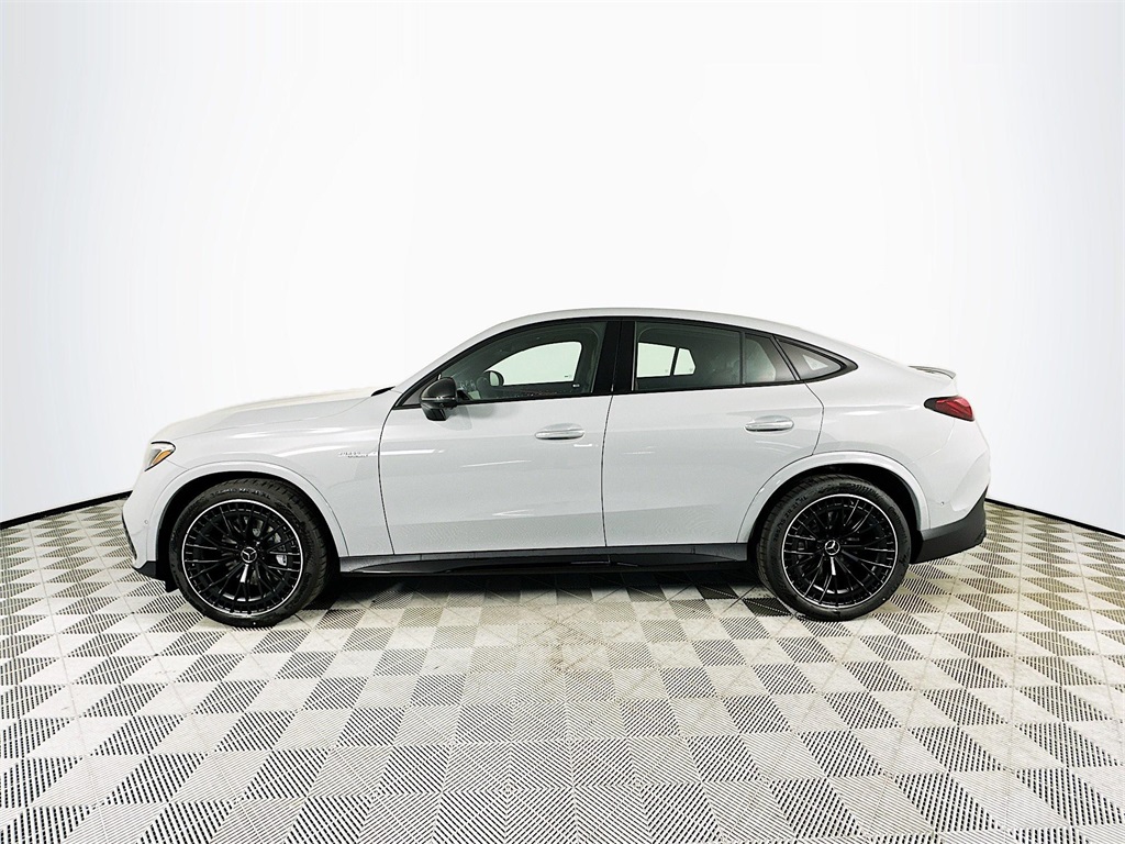 2026 Mercedes Benz GLC 43 AMG 4MATIC photo 3