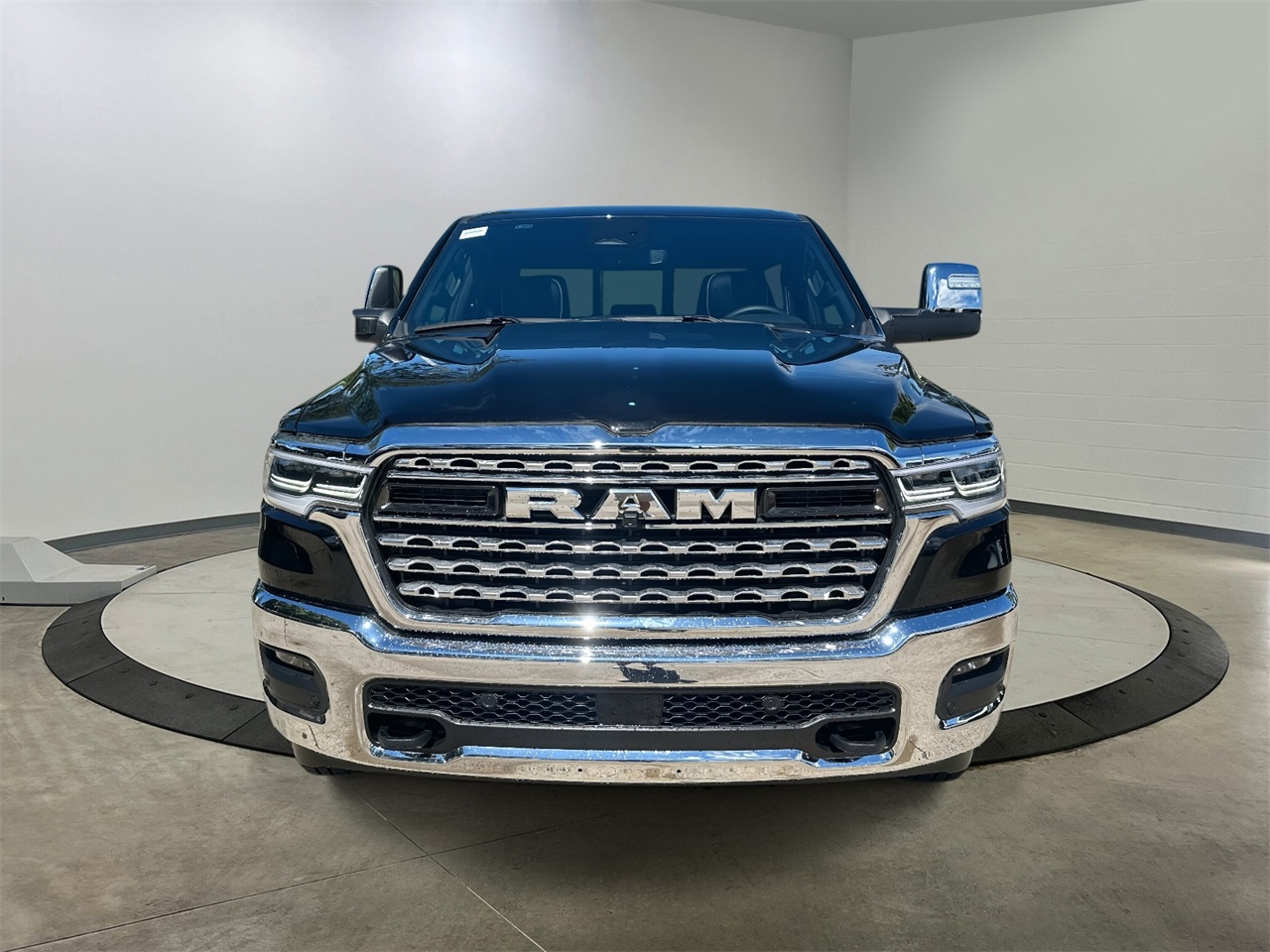2025 Ram 1500 Limited photo 3