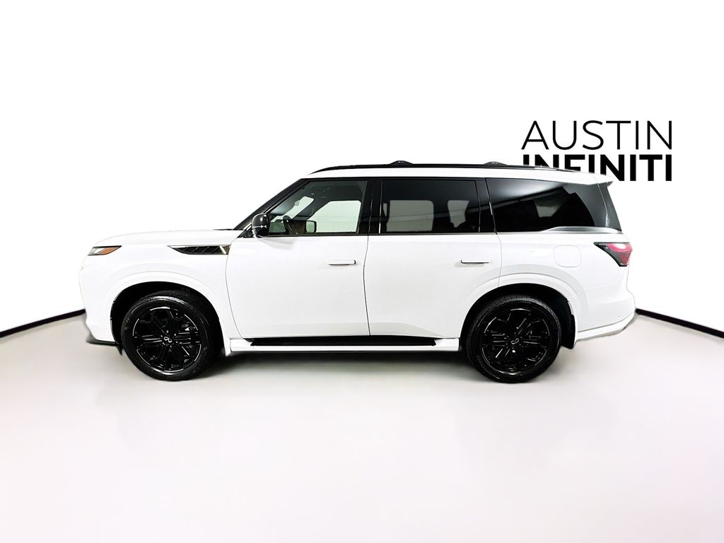 2026 Infiniti QX80 Sensory photo 2