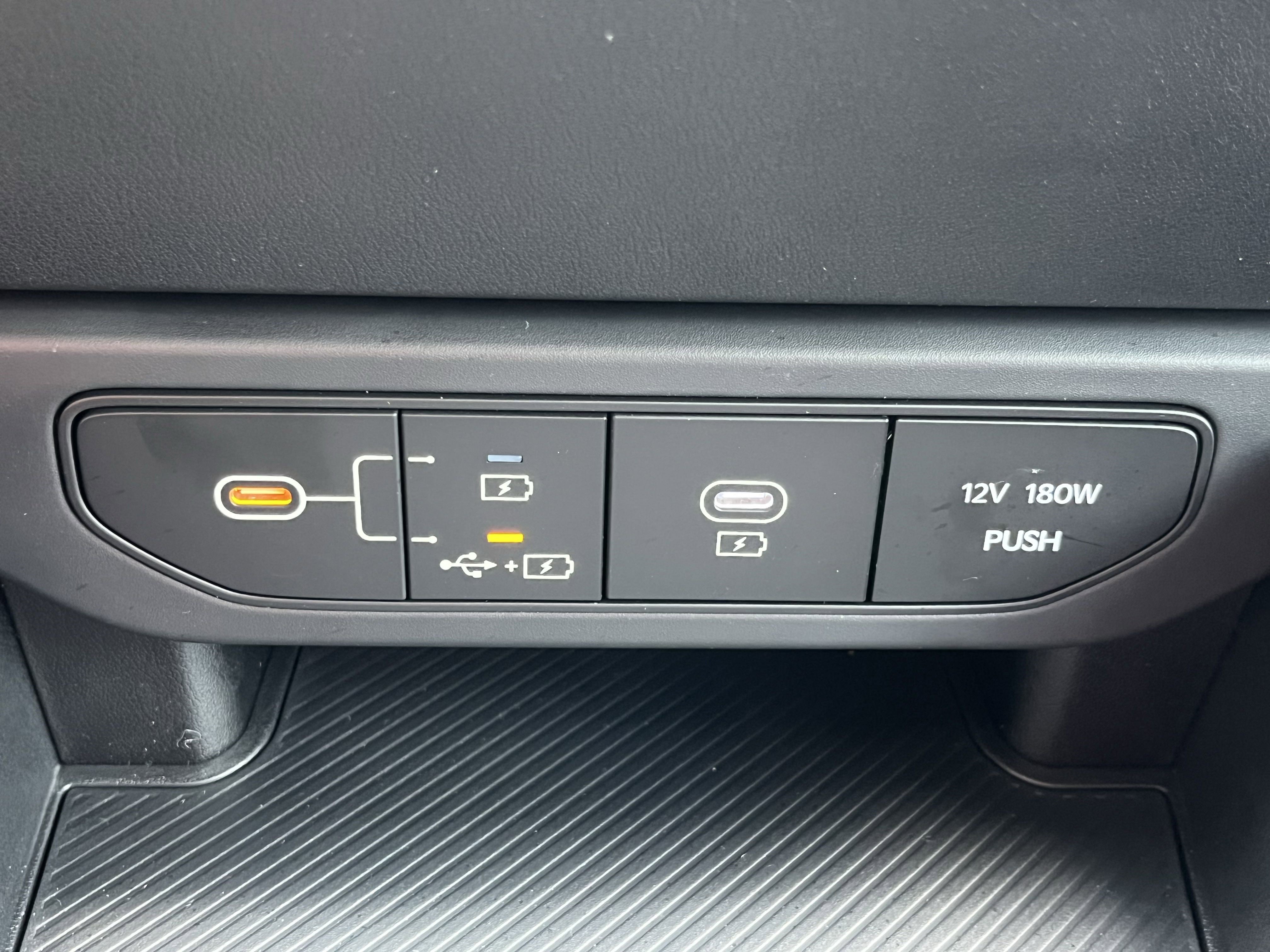 2025 Kia K4 LXS photo 5