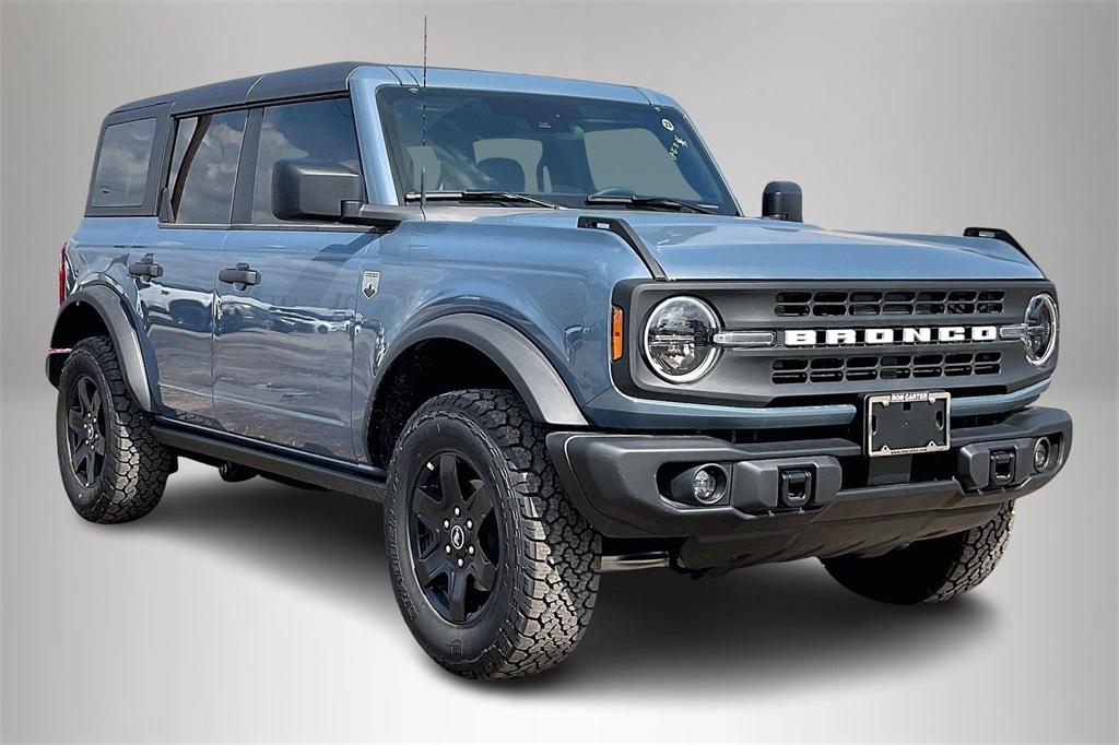 2025 Ford Bronco 4-Door Big Bend's photo