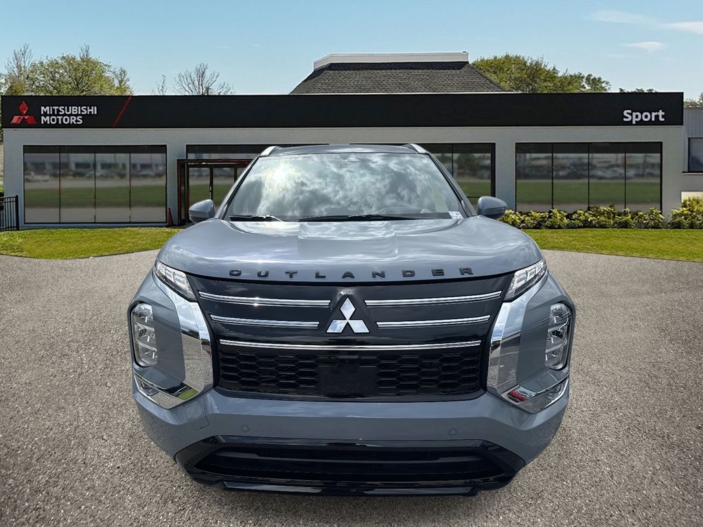 2025 Mitsubishi Outlander SEL photo 8