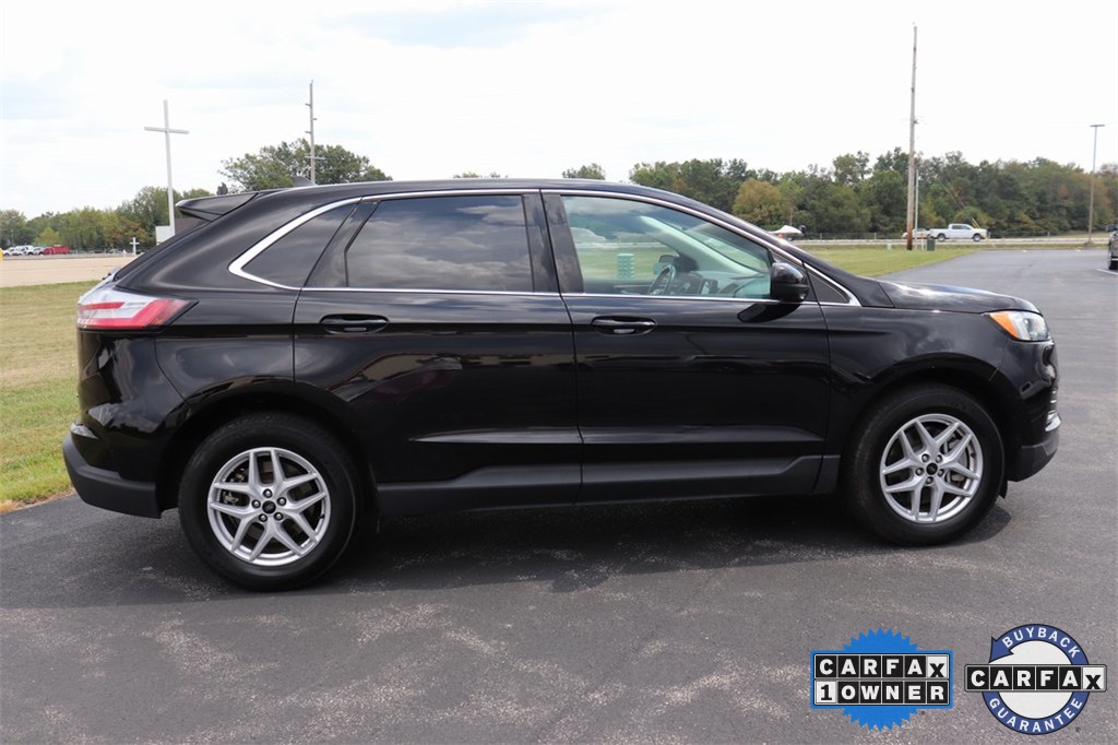 2023 Ford Edge SEL photo 12
