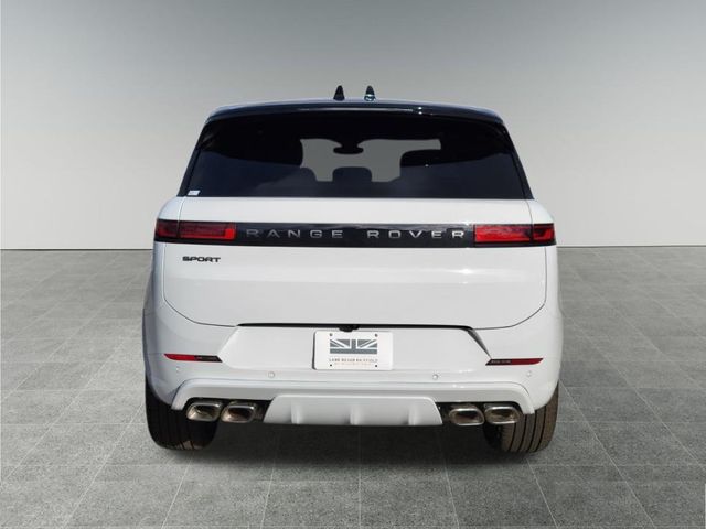 2025 Land Rover Range Rover Sport SE photo 3