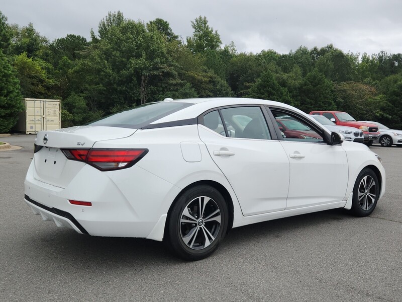 2021 Nissan Sentra SV photo 2