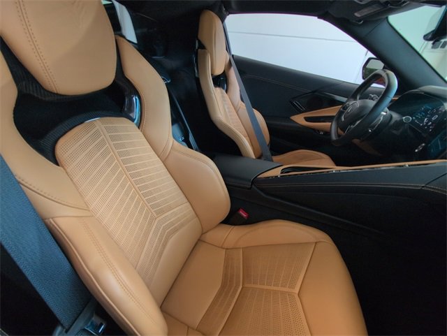 2024 Chevrolet Corvette Stingray 2LT photo 13