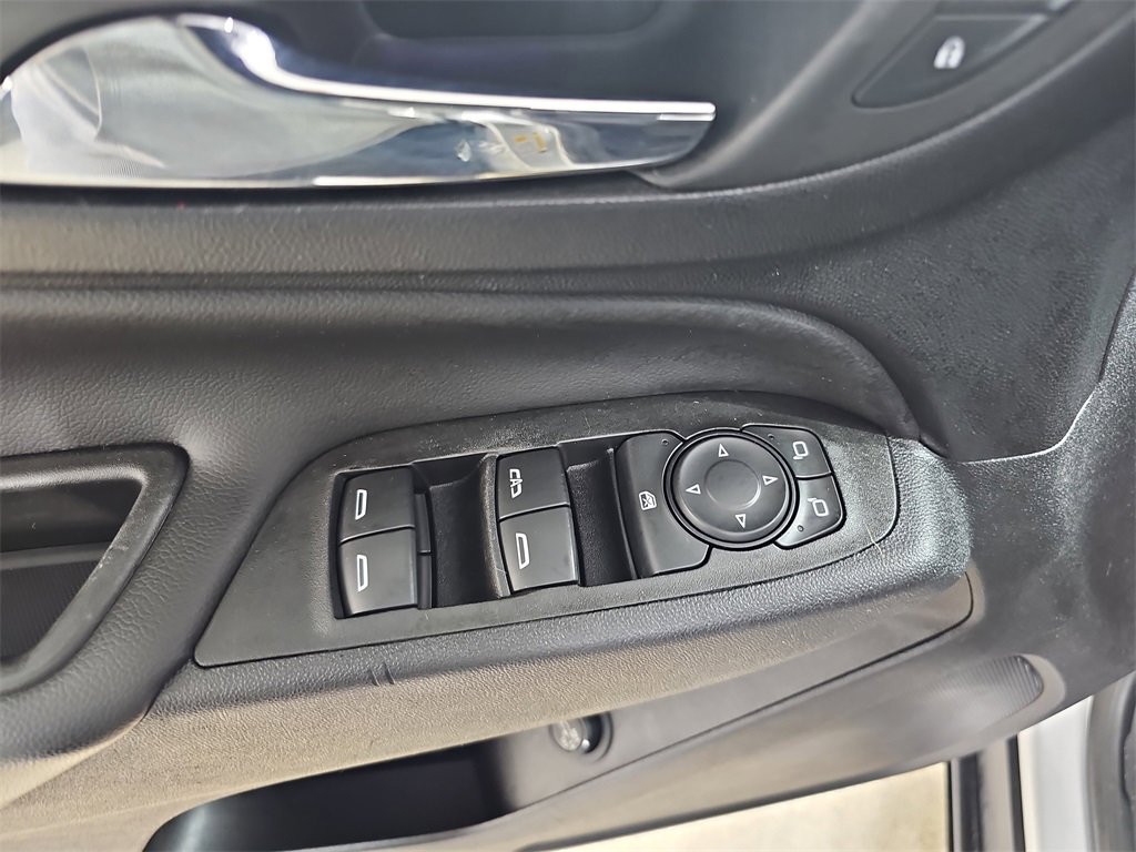 2022 Chevrolet Equinox LT photo 27