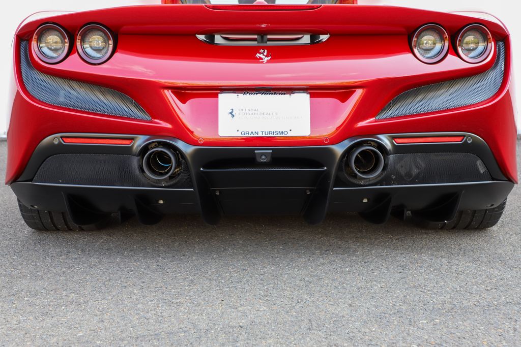 2021 Ferrari F8 Spider photo 28