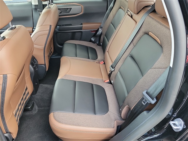 2025 Ford Bronco Sport Outer Banks photo 19