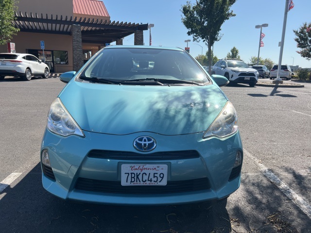 2013 Toyota Prius C Two photo 6