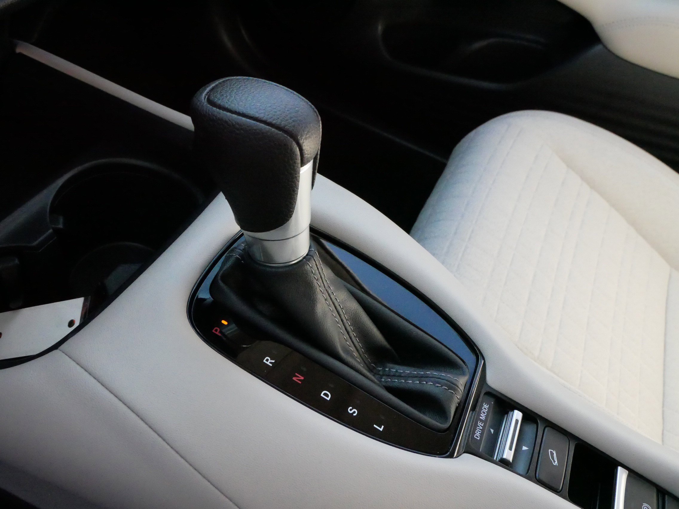 2023 Honda HR-V LX photo 20