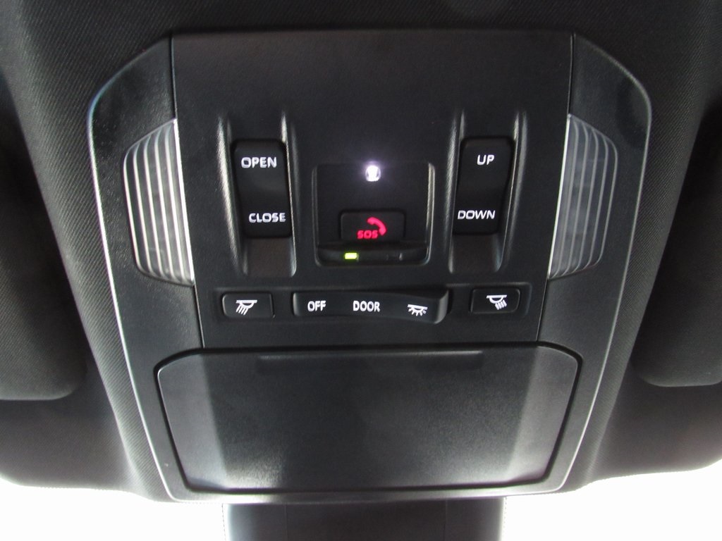 2024 Toyota Highlander XSE photo 25