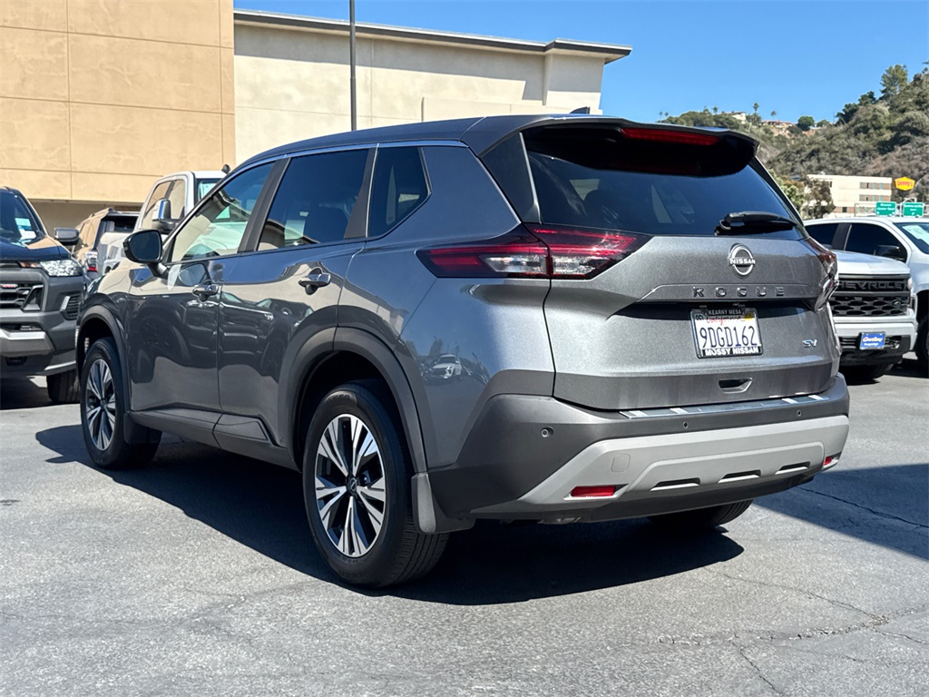 2023 Nissan Rogue SV photo 8