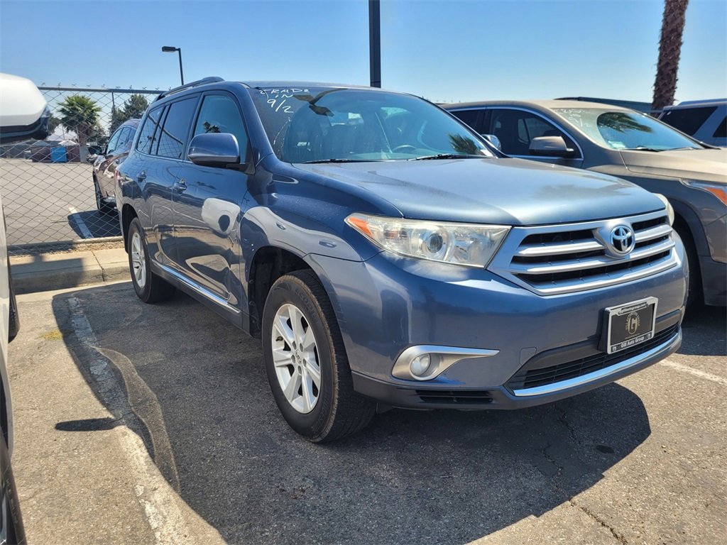 2013 Toyota Highlander Base Hybrid photo 2