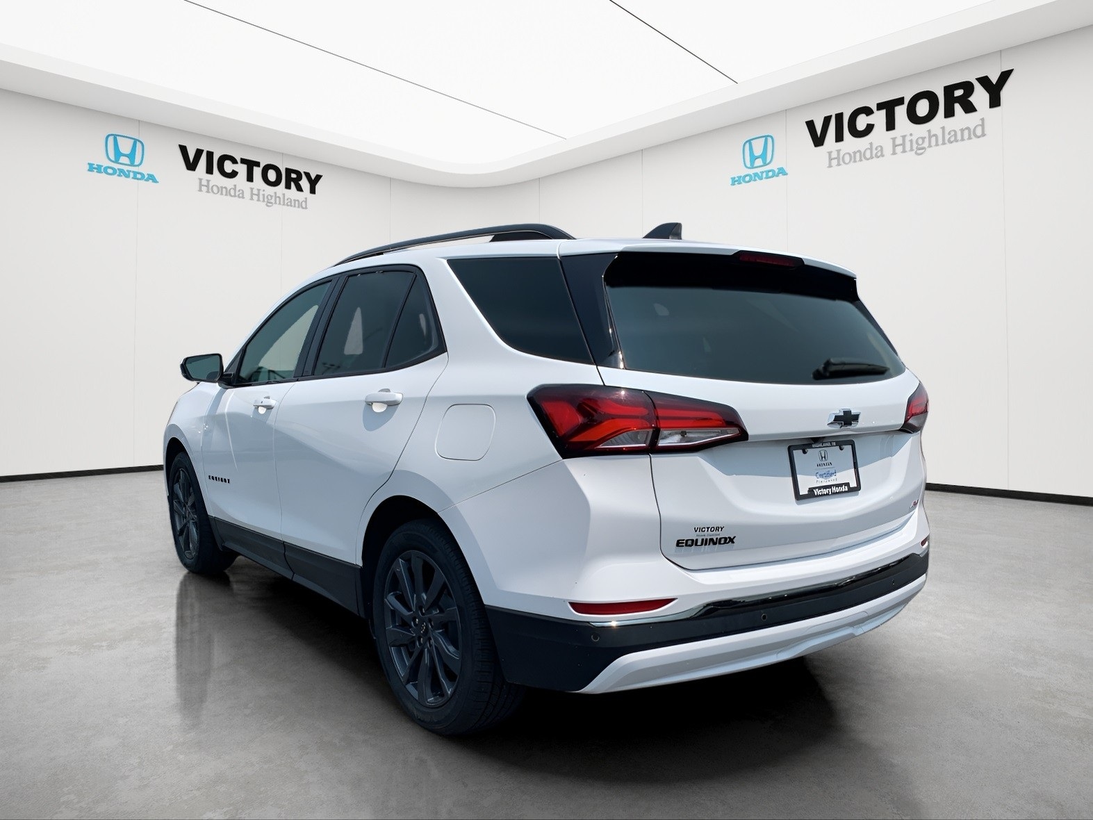 2022 Chevrolet Equinox RS photo 2