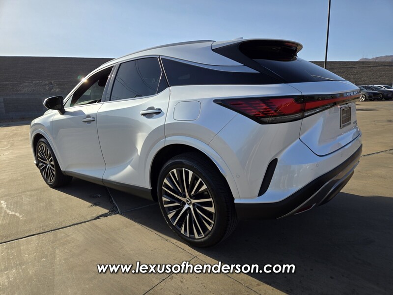 2024 Lexus RX 350h Premium photo 4