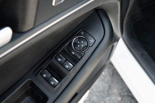 2024 Ford Edge SEL photo 14