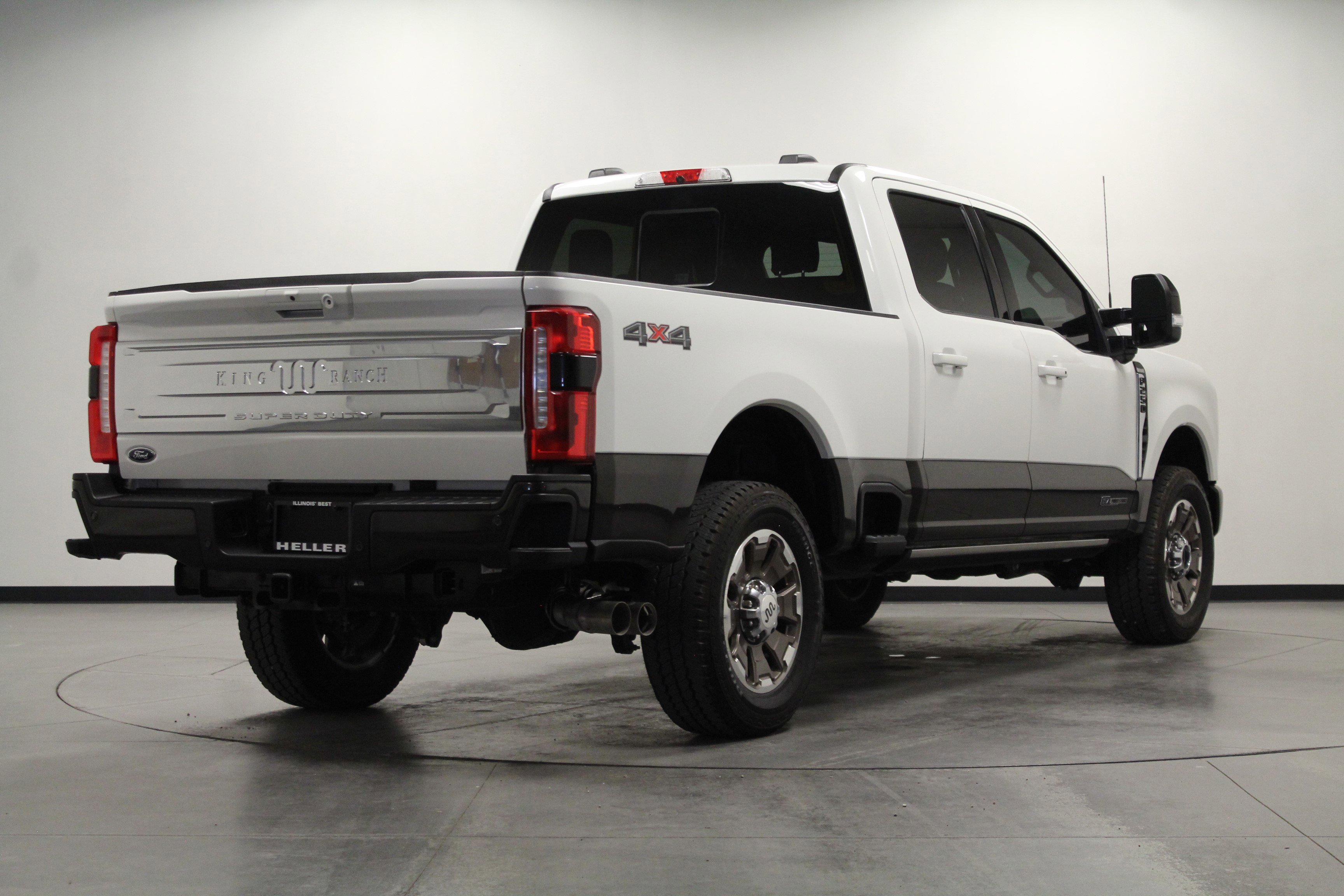 2024 Ford F-250 King Ranch photo 3
