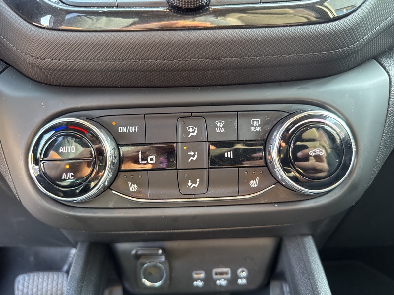 2022 Chevrolet Trailblazer LT photo 15