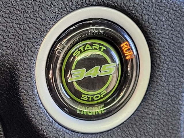 2023 Dodge Charger R/T photo 25