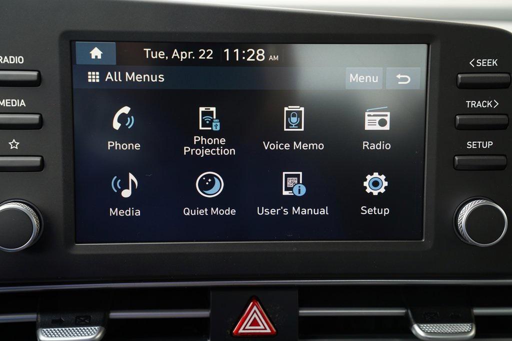 2025 Hyundai Elantra SEL Sport photo 15