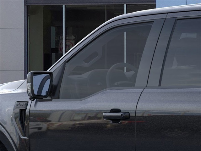 2025 Ford F-150 Lariat photo 17