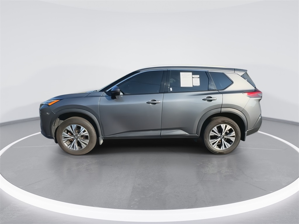 2021 Nissan Rogue SV photo 5