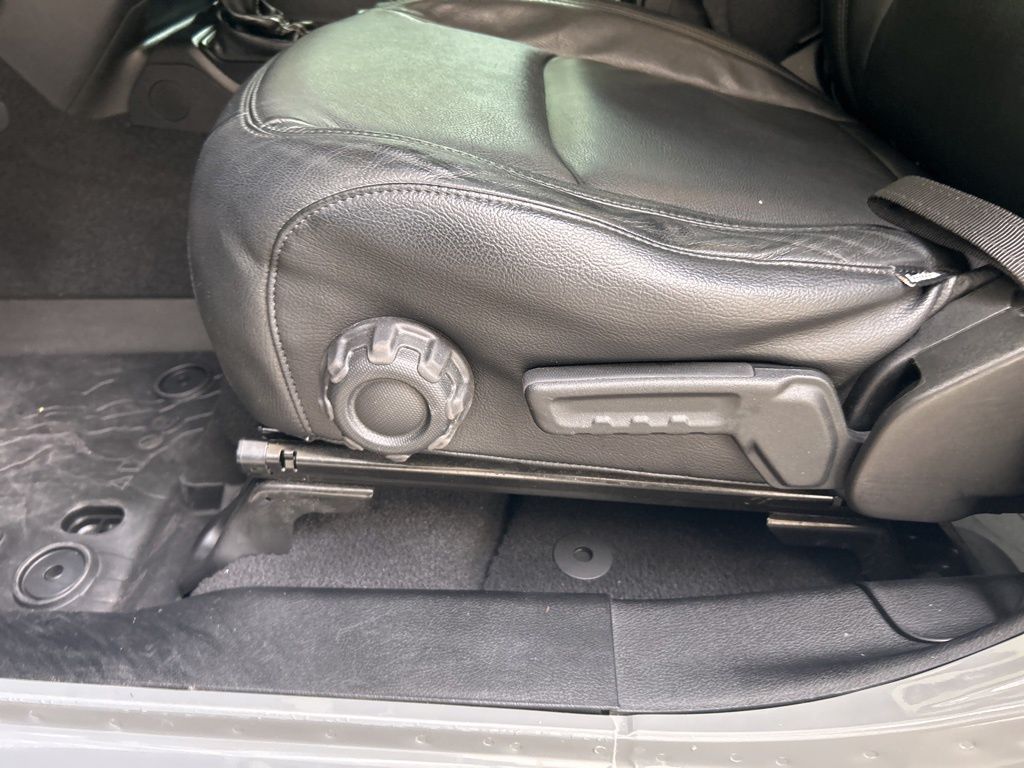2021 Jeep Wrangler Unlimited Sahara photo 38