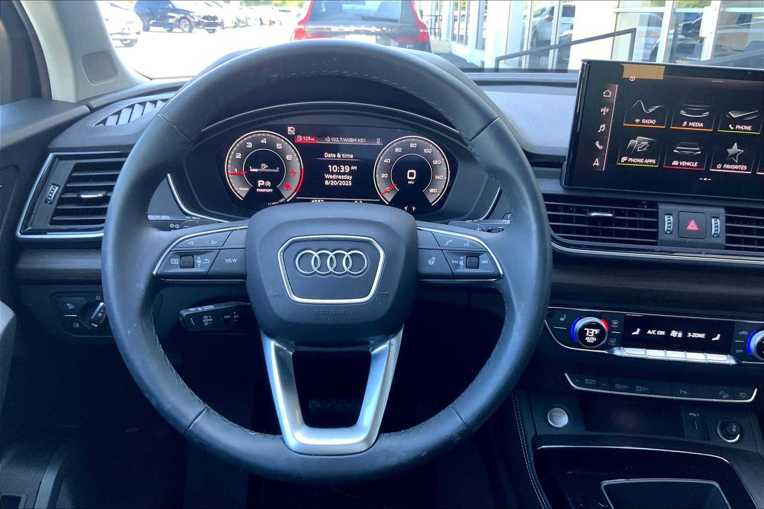 2024 Audi Q5 S line Premium Plus photo 5