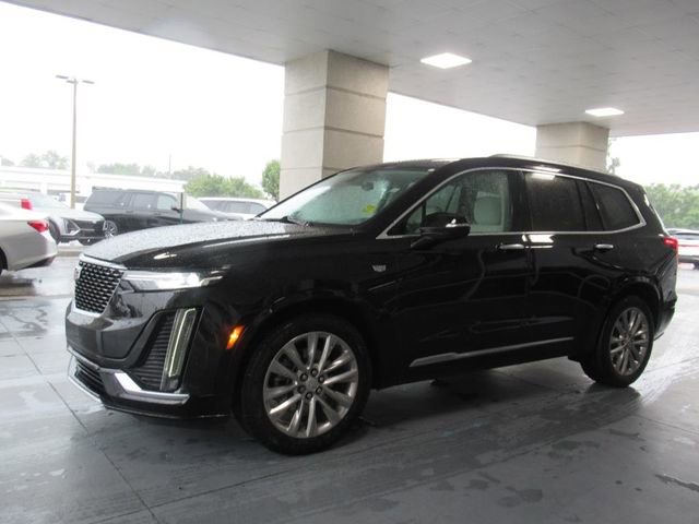 2021 Cadillac XT6 Premium Luxury photo 3