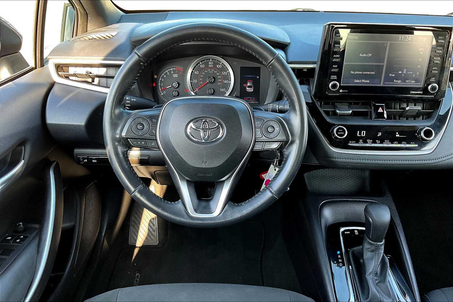 2022 Toyota Corolla SE photo 5
