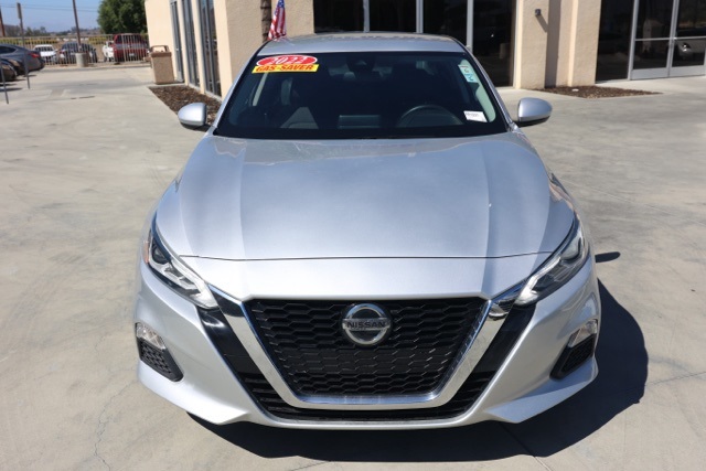 2022 Nissan Altima 2.5 SV photo 8