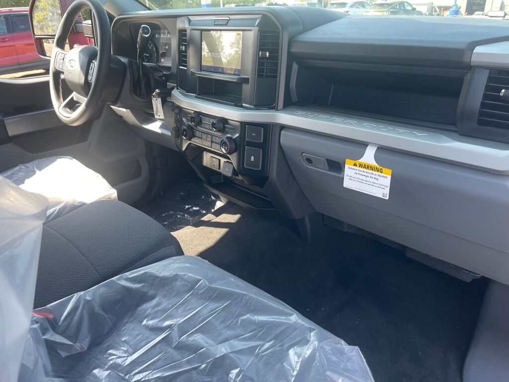 2026 Ford F-250 XL photo 13