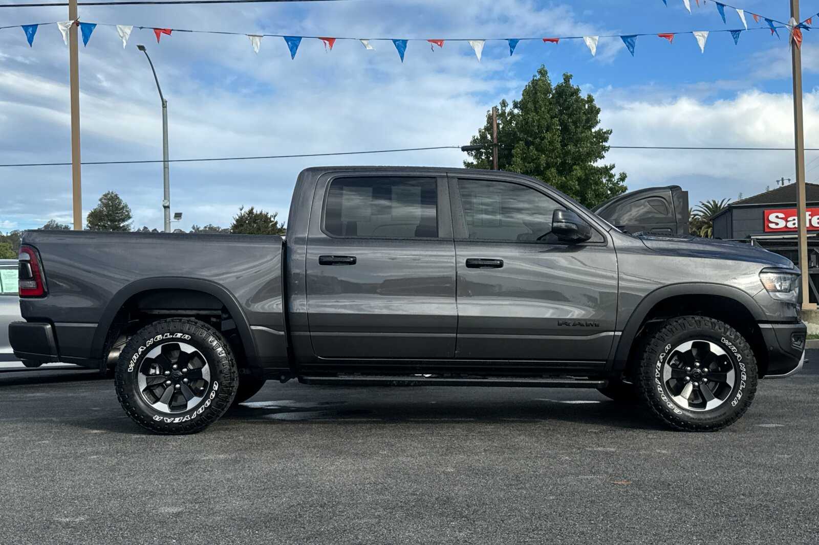 2023 Ram 1500 Rebel photo 2