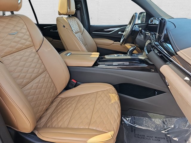 2022 Cadillac Escalade Premium Luxury photo 10