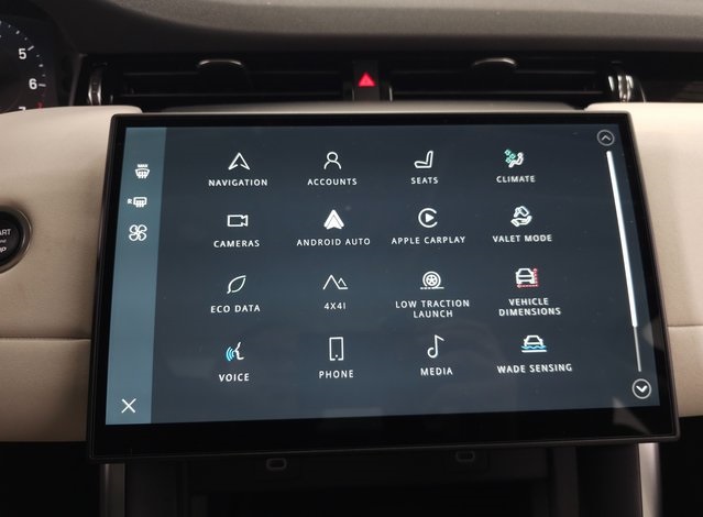 2025 Land Rover Discovery Sport S photo 19