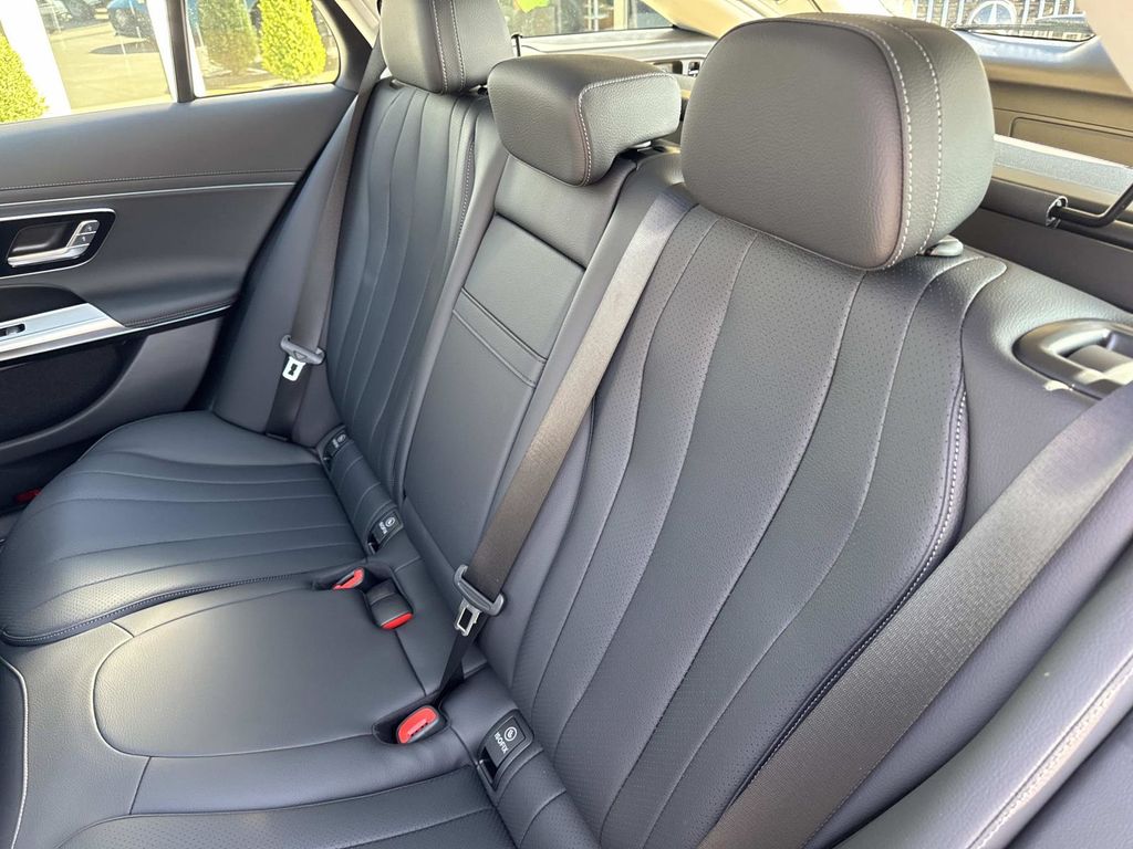 2026 Mercedes Benz E 53 AMG 4MATIC photo 11